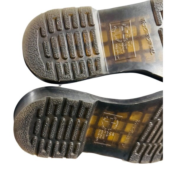 Dr. Martens 26861 Women's Size 9 White Croc Embossed Patent Leather Shoes - Picture 10 of 12